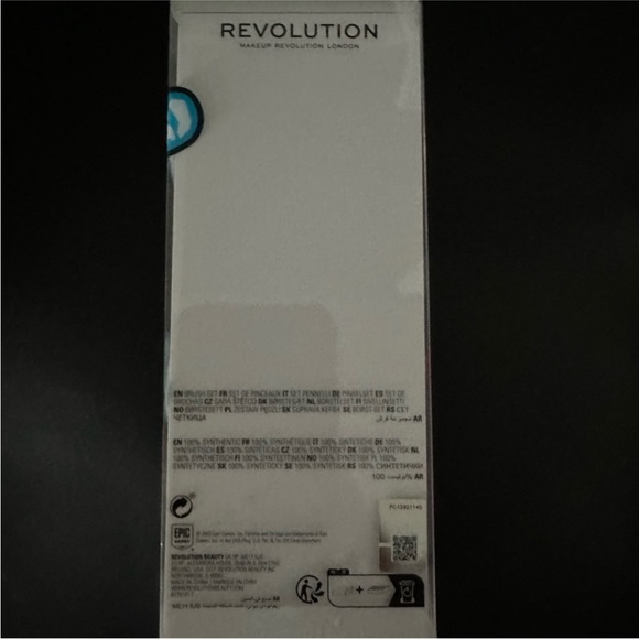Makeup revolution x fortnite brush set‎ - Picture 2 of 2